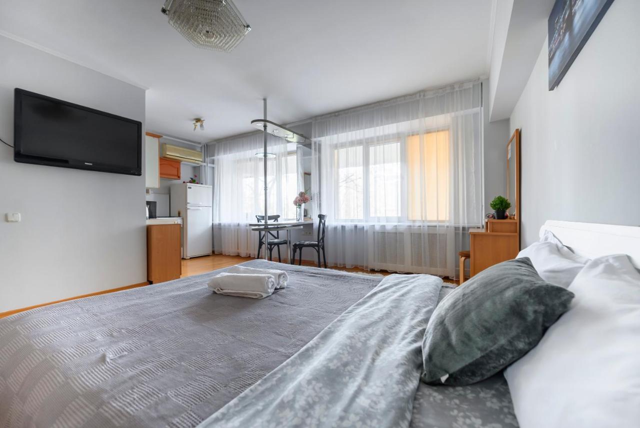 На Проспекте Ленина Apartment Almaty Bagian luar foto